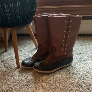 Women’s size 9, knee high “duck” boots